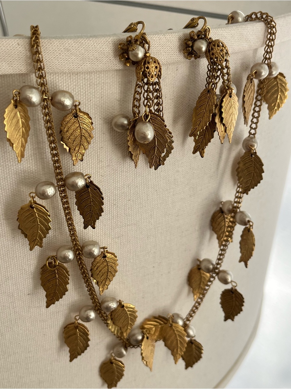 Mintage Miriam Haskell Glass Pearl Gold Leaf Drop Tassel Earrings Necklace Set